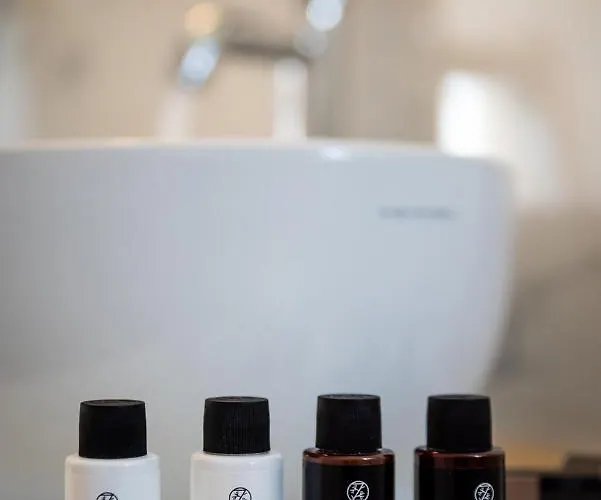 Milos Zen * Adamantas