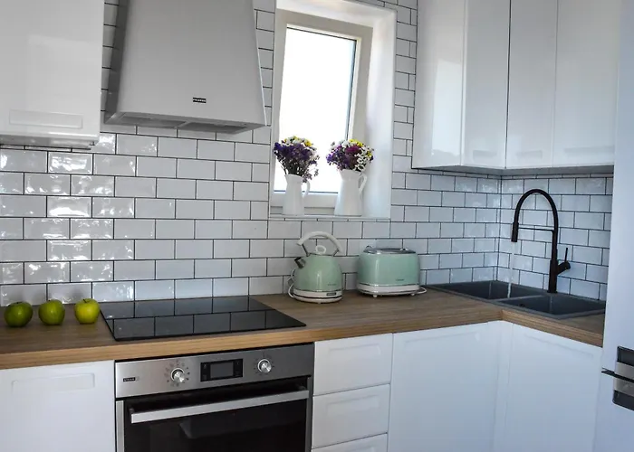 Milos Zen Feriehus Adamantas